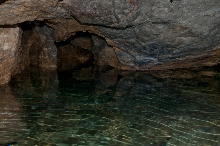 Eine Unterwasserhöhle